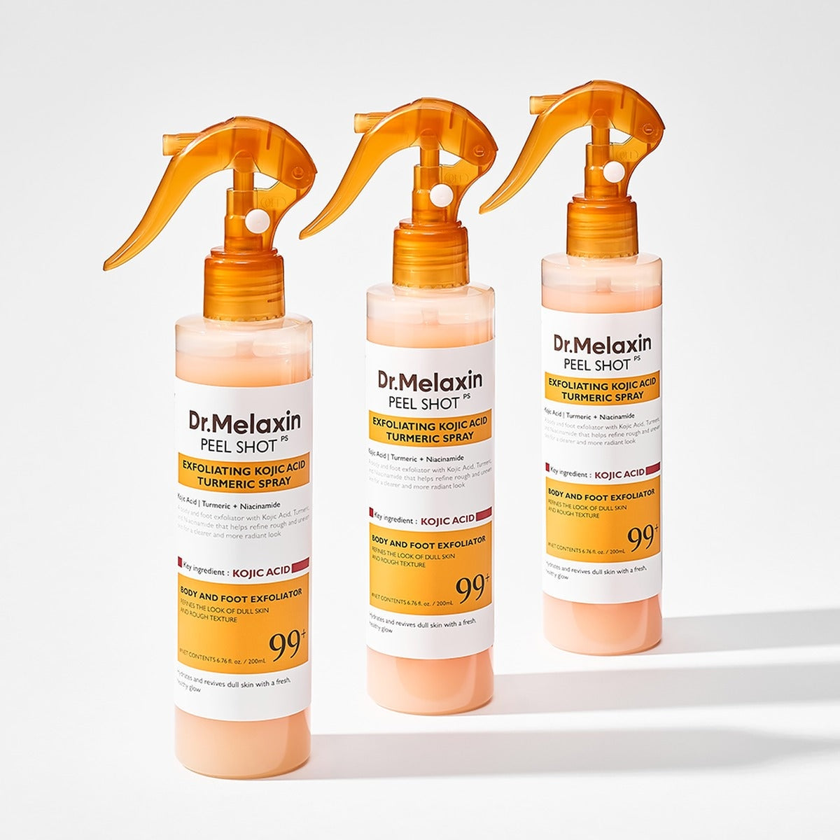 Kolme Dr.Melaxin Peel Shot -vartalosuihkepulloa vierekkäin